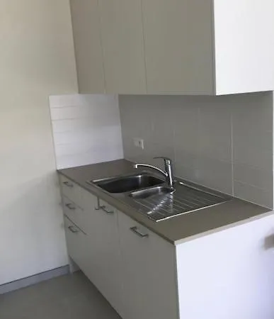 Renovated With Swimming Pool Within Walking Distance Of The T127 Apartment